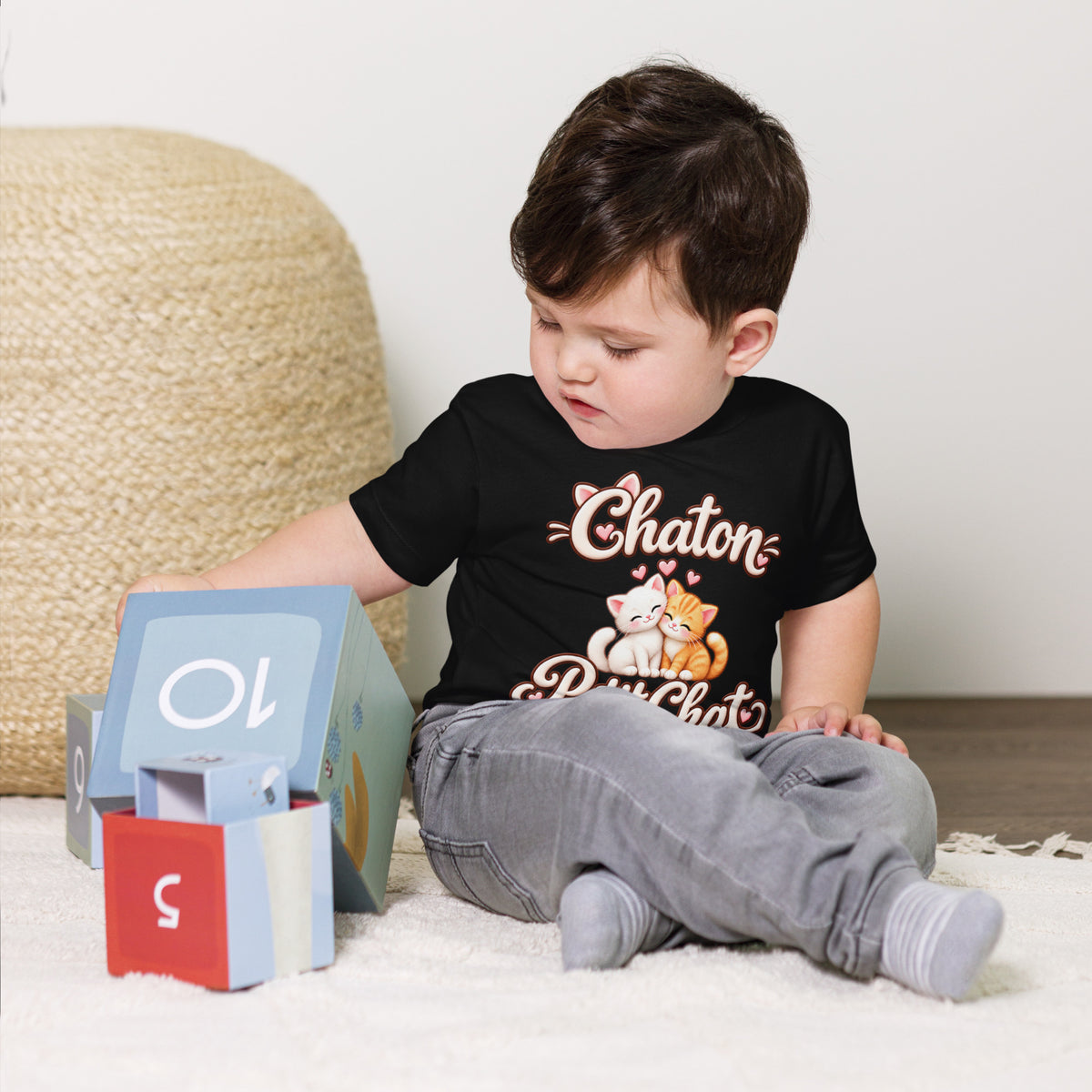 T-shirt enfant noir Duo Chaton & Petit Chat, deux chatons câlins blanc et roux