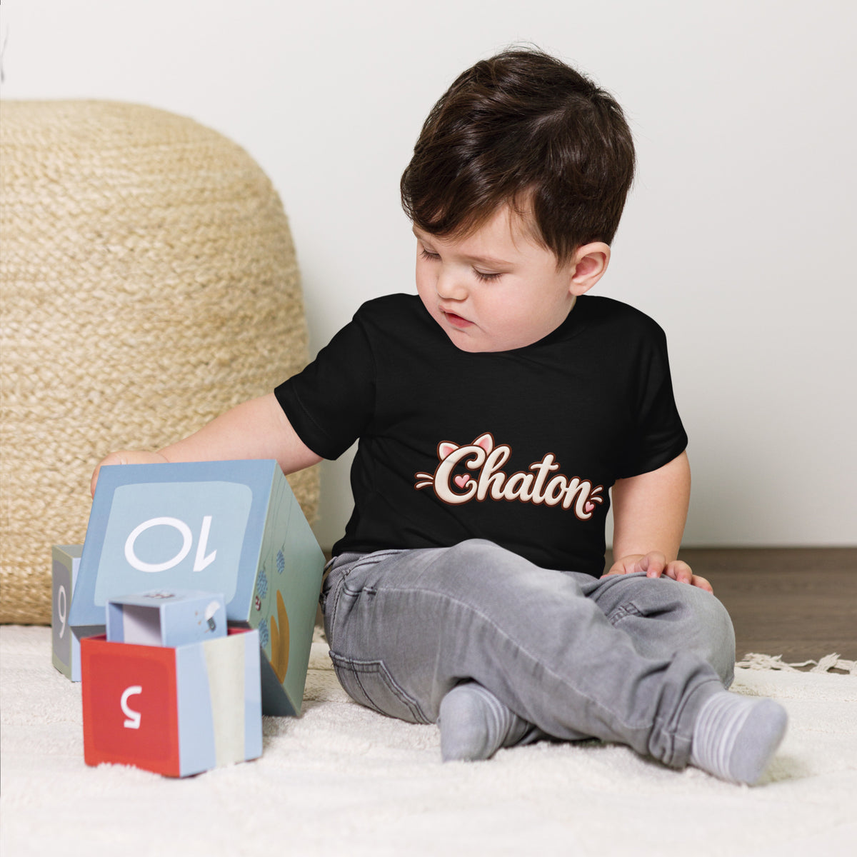 T-shirt enfant noir Chaton en lettrage